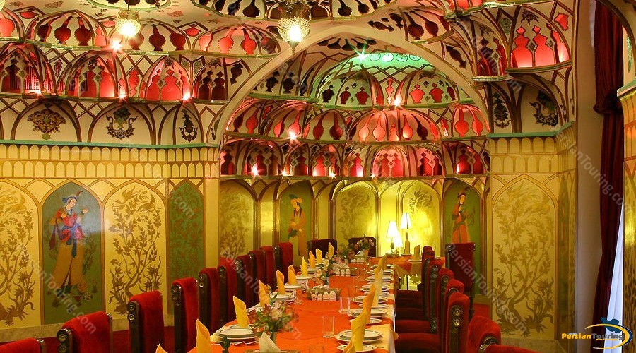 abbasi-hotel-isfahan-ali-qapu-hall