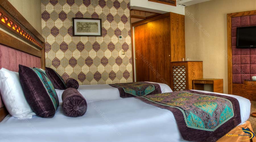 aryo-barzan-hotel-shiraz-twin-room-2