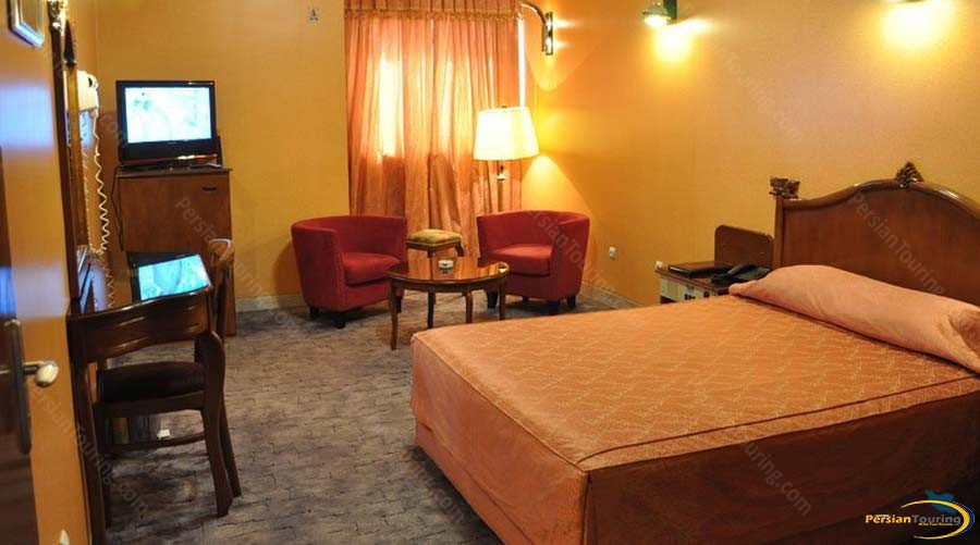 persepolis-hotel-shiraz-connect-room-1