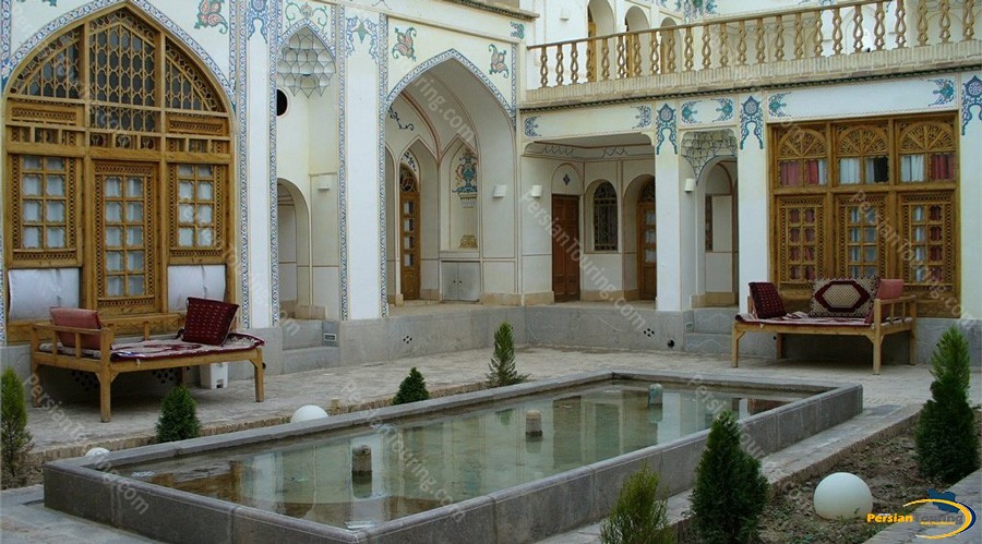 traditional-hotel-isfahan-5