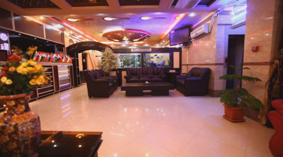 Niyavaran Hotel Apartment Qom (1)
