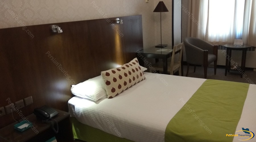 mashhad-hotel-tehran-single-room-2