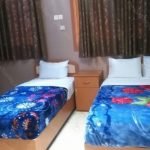 Ghasr hotel isfahan triple room 1 at Ghasr Hotel Isfahan
