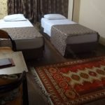 Jamshid hotel isfahan twin room at Jamshid Hotel Isfahan