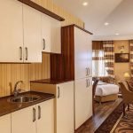 bahar-hotel-tehran-triple-room-4