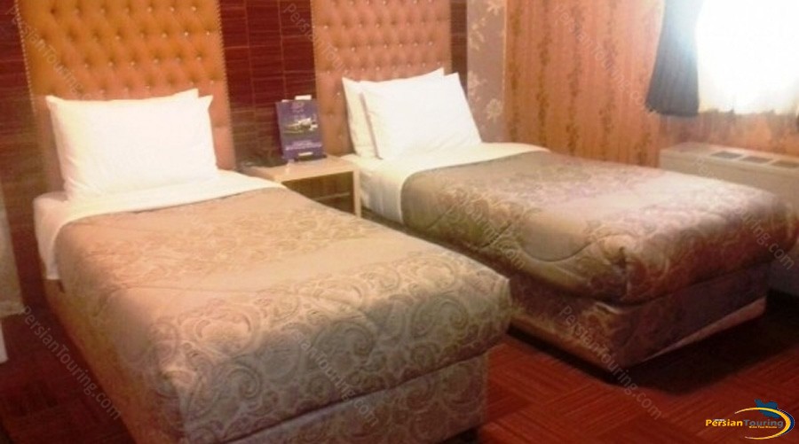 boulevard-hotel-tehran-twin-room-1