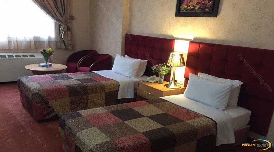 iran-hotel-tehran-twin-room-3