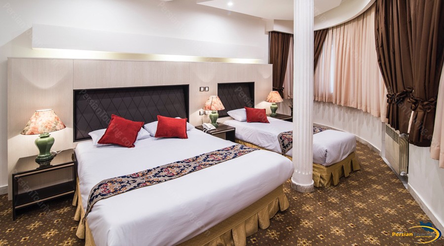 morvarid-hotel-tehran-triple-room-3