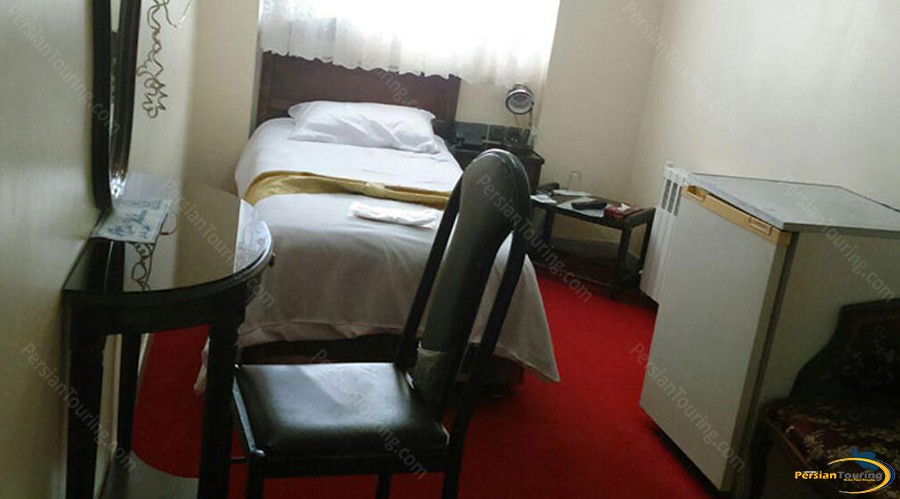 soroush-hotel-tehran-single-room
