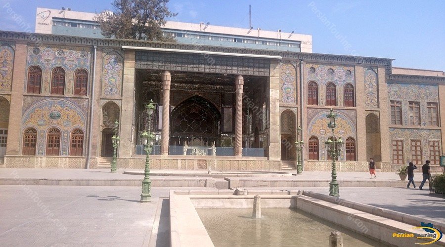 takht-e-marmar-edifice-2