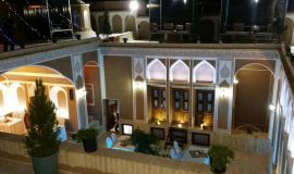 royay-ghadim-traditional-hotel-yazd-yard-3