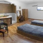fazeli-hotel-yazd-vip-five-beds-room-1
